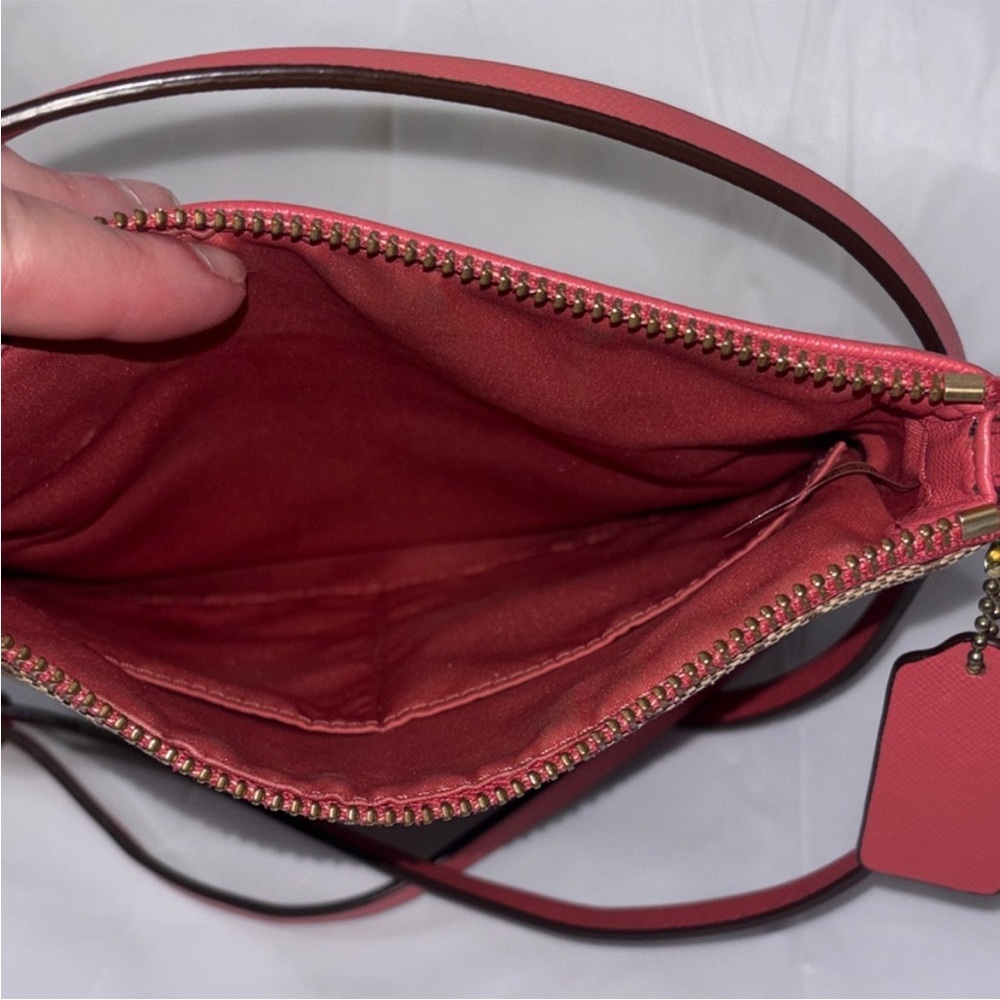 Coach Signature Crossbody Canvas with Pink trim. - Picture 5 of 6